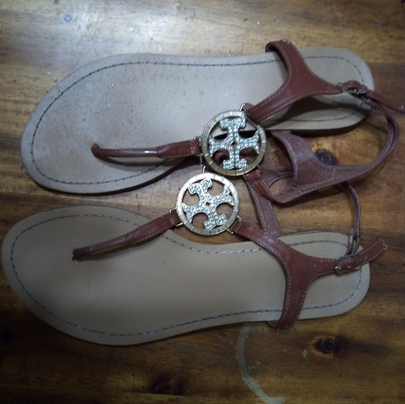 Sandals - Picture 2 of 2